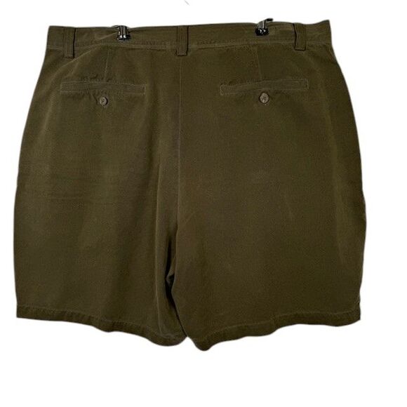 Tommy Bahama 100% Silk Men's Shorts Olive Green Flat Front Relax Size 40 - Picture 5 of 10